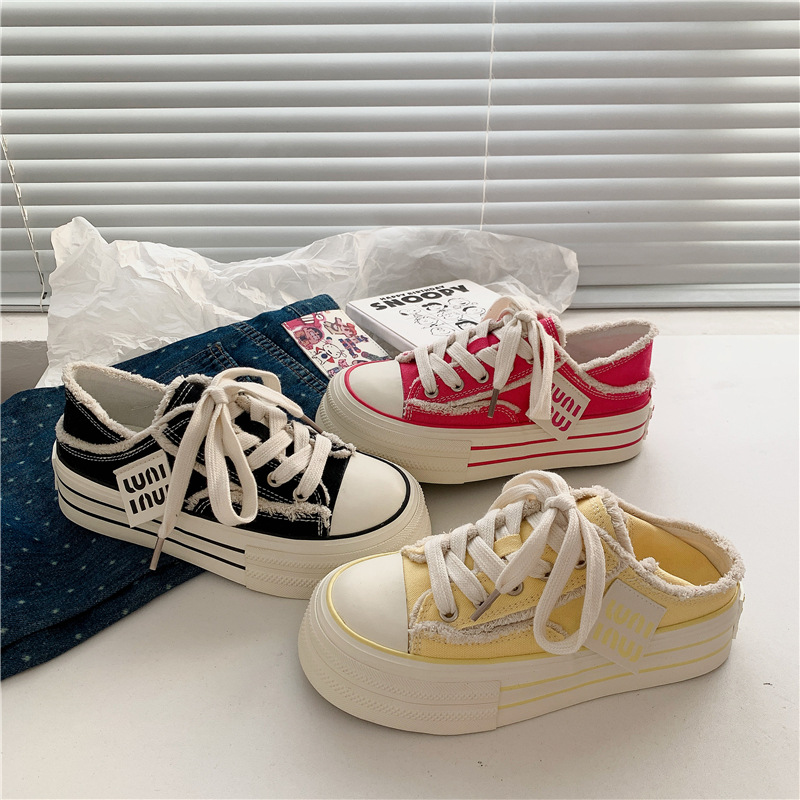 2024 Summer New Foot-stepping Half-back Canvas Shoes Women's Breathable Thick-soled White Shoes Women's Korean-style All-match Fashionable Board Shoes