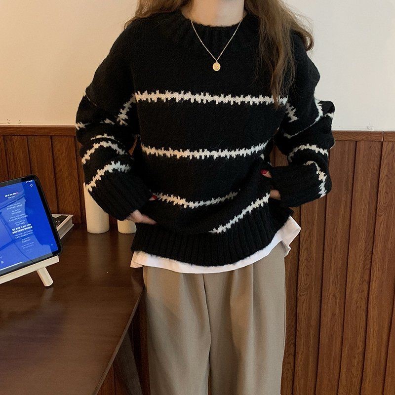 Picture of Retro Japanese style lazy loose sweater women's thickened autumn and winter 2024 new long sleeve striped half turtleneck sweater