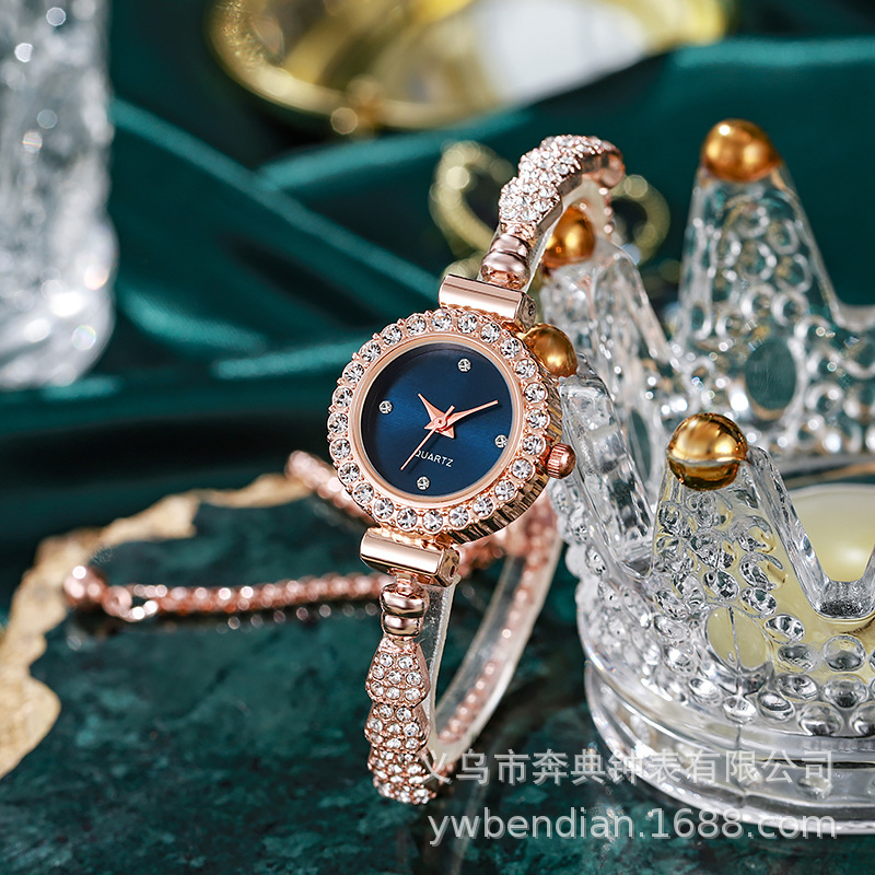 Picture of New women's quartz watch rhinestone women's watch small dial slim bracelet free adjustment jewelry quartz watch in stock