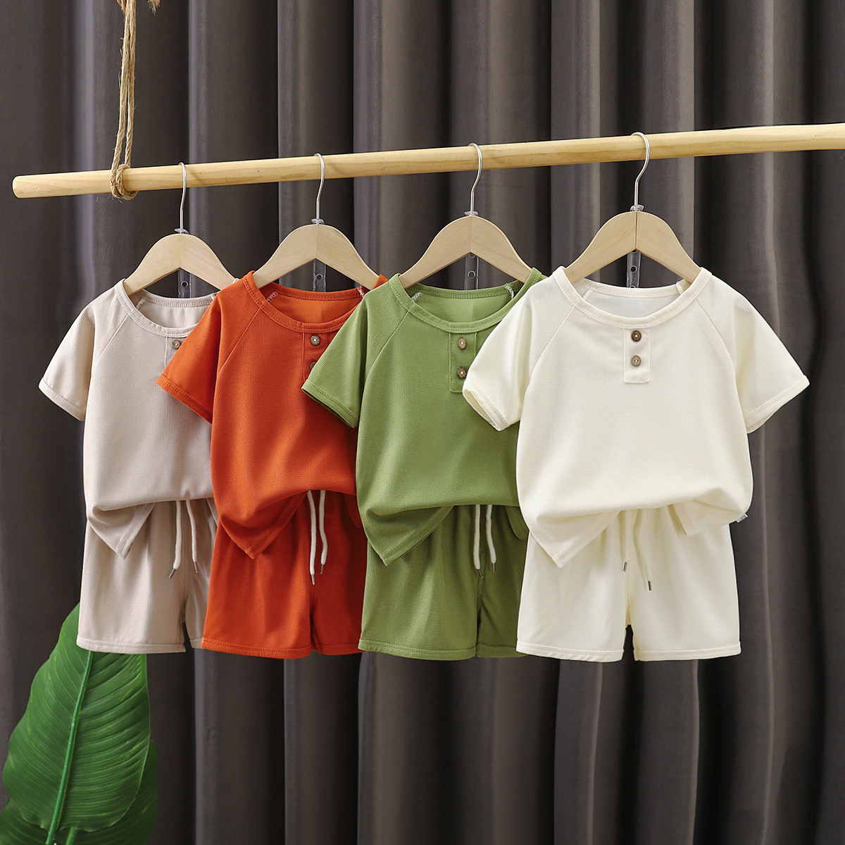 Children's short sleeve suit summer new boys shorts Korean children's waffle baby summer children's clothing wholesale