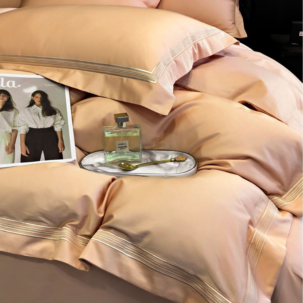 Picture of Class A 140 Xinjiang long staple cotton four-piece cotton bed sheet quilt cover simple embroidery light luxury four seasons