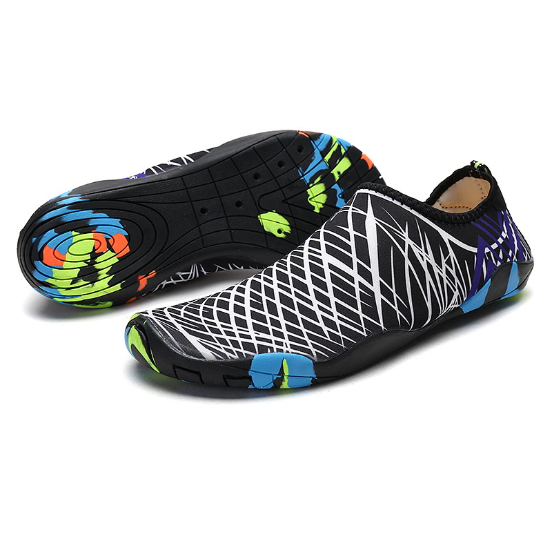 Picture of 2024 Cross-border Outdoor Wading Shoes Tracing Shoes Beach Sandals Men's Drifting Swimming Surf Shoes Diving Shoes Barefoot Shoes