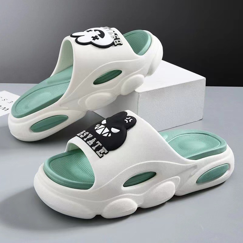 Slippers for Men, Trendy Slippers for Outdoor Wear, Men's Outdoor Sports Shoes, Non-Slip Soft-Soled Beach Sandals for Men
