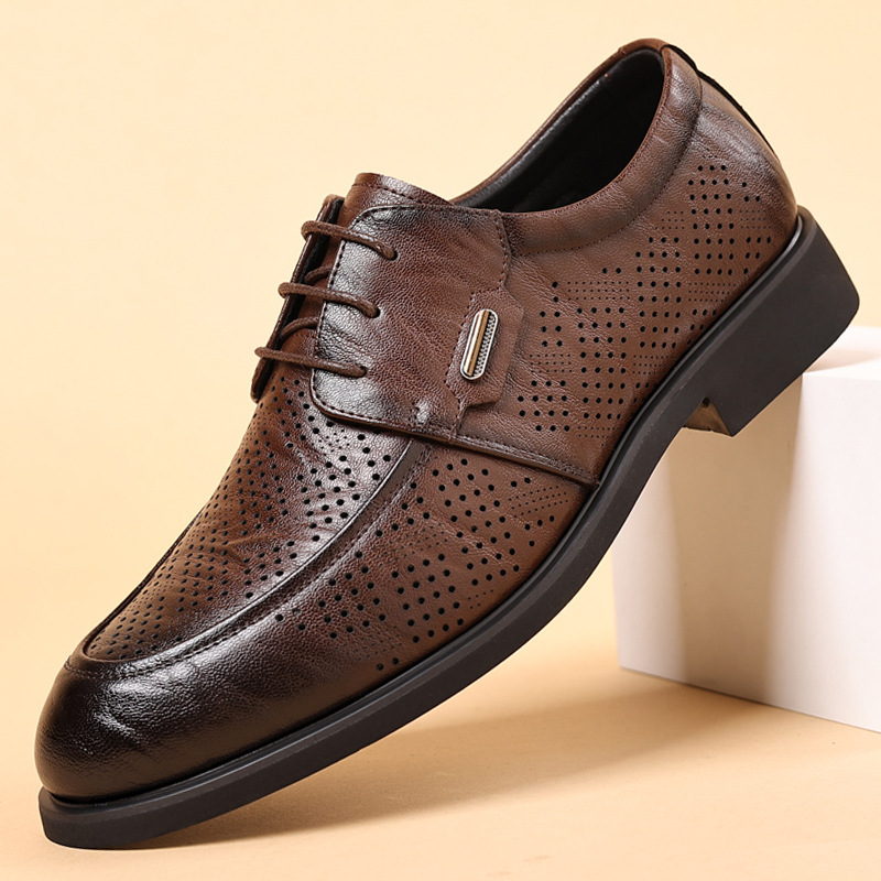 Leather shoes men's formal business port wind hand grip pattern British wind men's shoes trend summer breathable hollow shoes a generation of hair