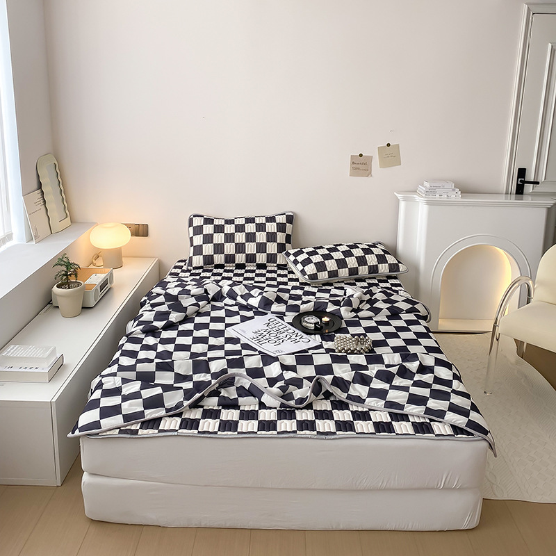 Picture of Class a Natural Latex Mat Set Air-Conditioned Mat Three-Piece Set Fitted Sheet Student Dormitory Summer Quilt Washable