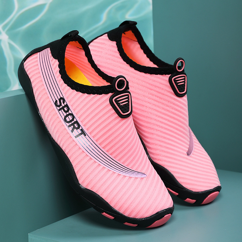 Picture of New Parent-Child Outdoor Swimming Shoes Thick Sole Beach Shoes Fashion Tracing Shoes Outdoor Sports Shoes Wading Shoes Cycling Shoes