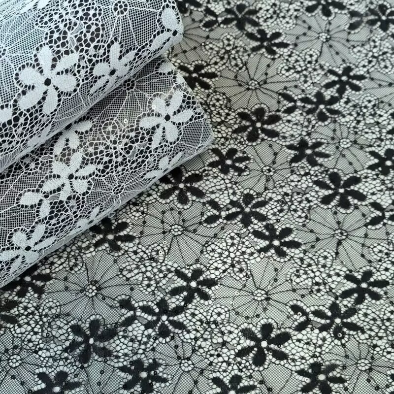 All-polyester non-elastic embroidery lace fabric with hollow floral mesh fabric is soft and skin-friendly curtain dress