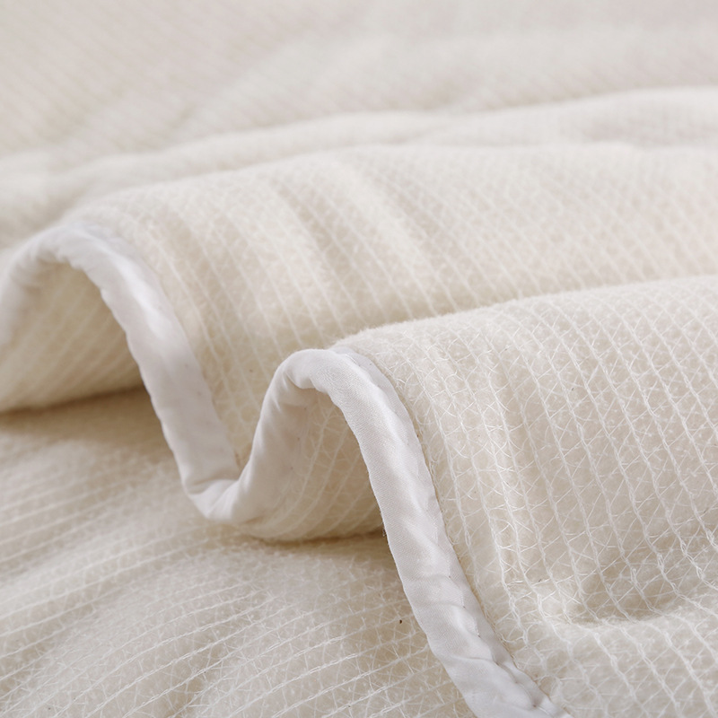 Picture of Xinjiang cotton quilt four seasons quilt core spring and autumn quilt students thickened 10kg winter quilt core cotton pad quilt wholesale