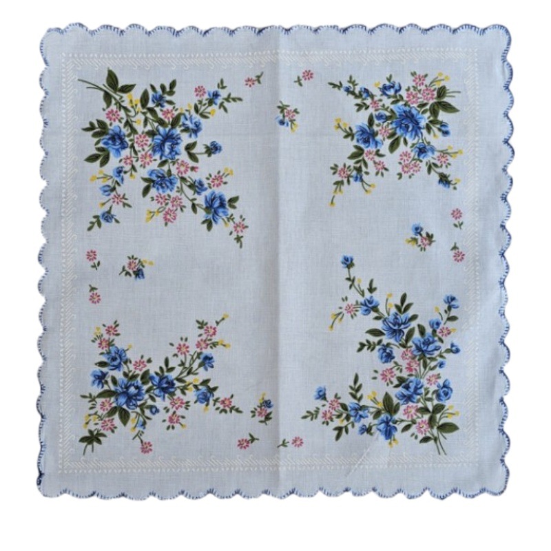Small Floral Crescent Women's Printed Pure Cotton Women's Handkerchief White Base Refreshing Women's Handkerchief