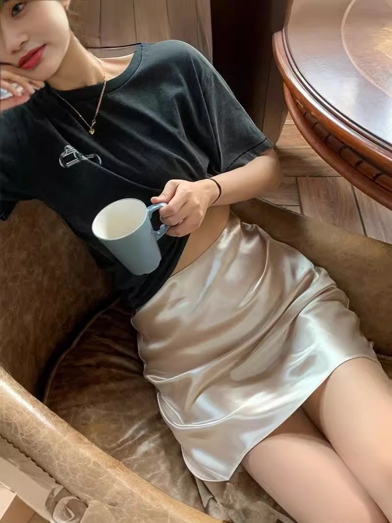 Spring and Autumn Satin Fashion Pure Desire Style Hip Skirt Women's Casual High Waist Slimming Sexy A- line Skirt