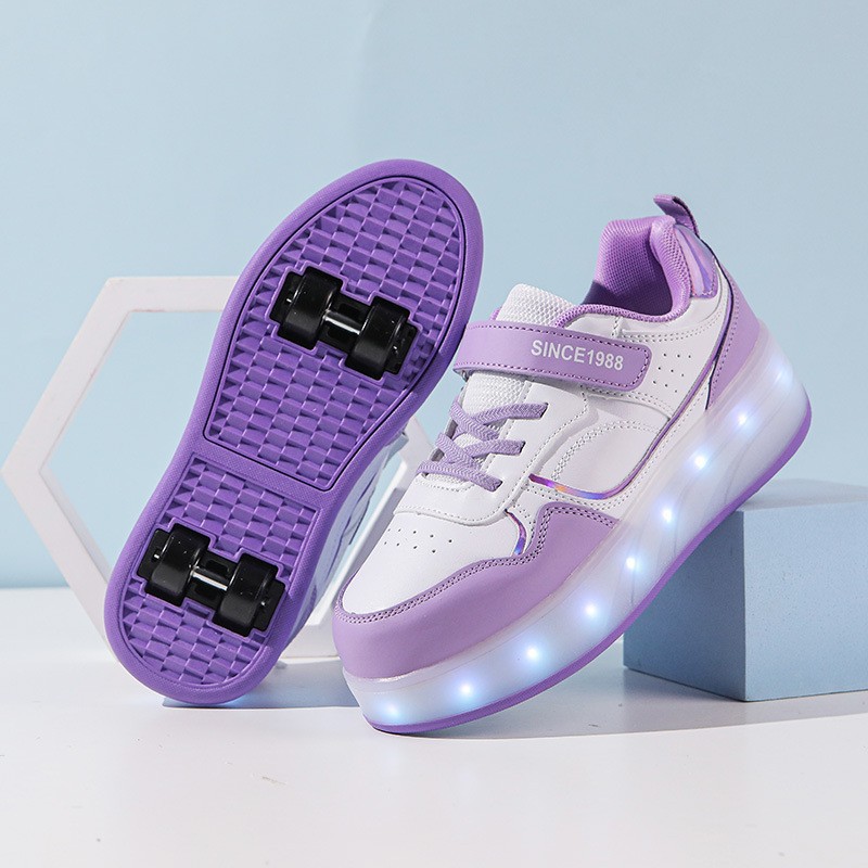 Cross-border heloo shoes for boys and girls rechargeable flashing lights rechargeable pulley shoes student double wheel with switch skates