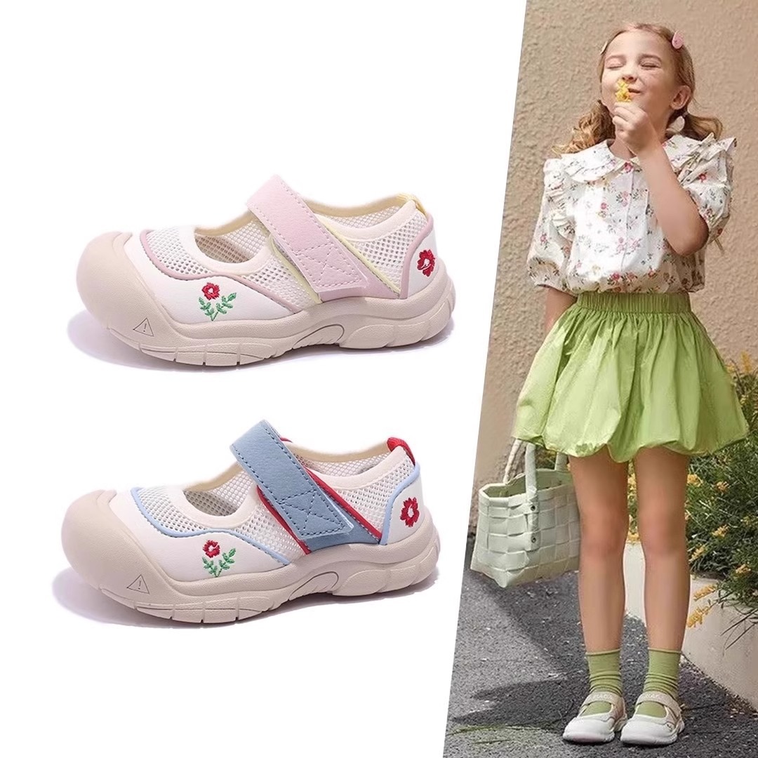 Children's Sandals New 2025 Summer Comfortable Fashion Casual Simple Girls Beach Shoes Student Mesh Shoes Children's Shoes