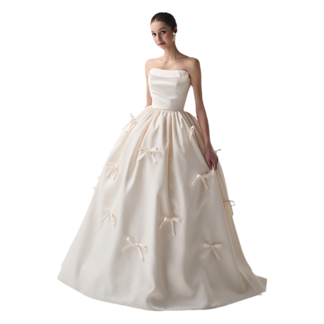 French Satin Wedding Dress 2025 New Style Simple Strapless Slimming Princess Tapered Dress Mori Bride Wedding Gown