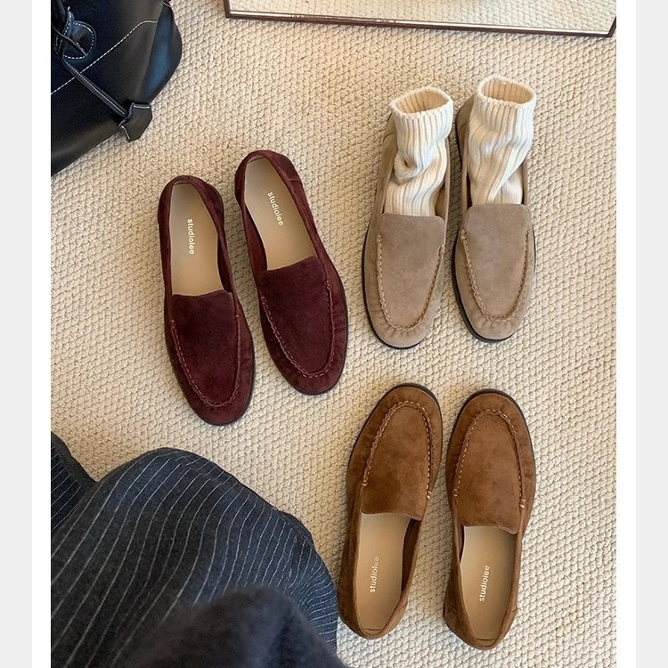 The Same Style as Grape Mom Is Very Easy to Wear ~ French Round Pointed Toe Sheepskin Flats Bottom Slip-On Lazy Loafers for Women Genuine Leather