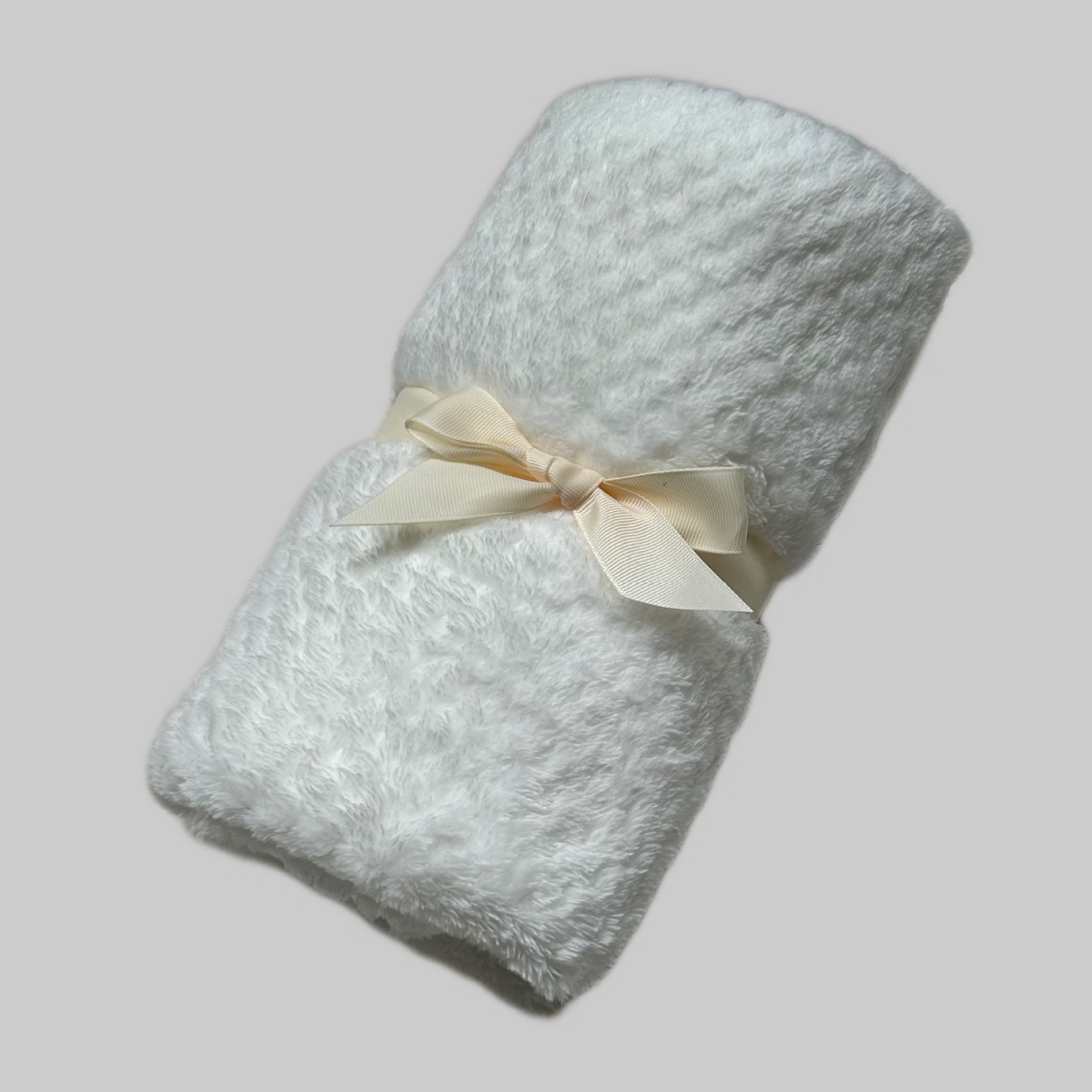 Picture of Pineapple Mesh Flannel Small Blanket Coral Fleece Cover Blanket Sofa Blanket Office Single Lunch Break Blanket Air Conditioning Blanket
