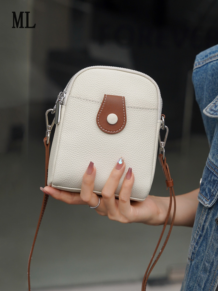 Picture of Popular Genuine Leather Mobile Phone Bag Women's 2024 New Soft Leather Crossbody Bag All-match Single-shoulder Women's Bag Mini Cowhide Small Bag