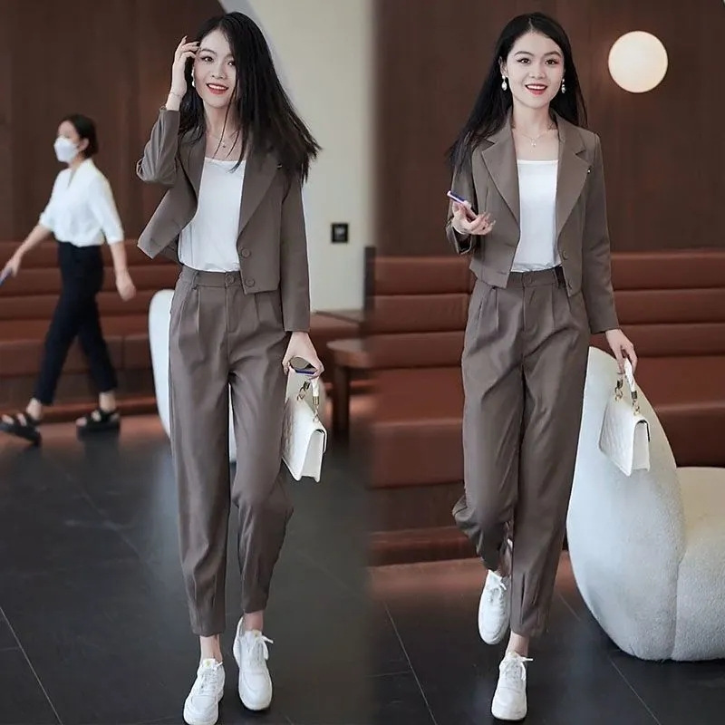 Fashion Suit Short Jacket 2023 Early Autumn New Long Sleeve Small Casual Two-piece Set