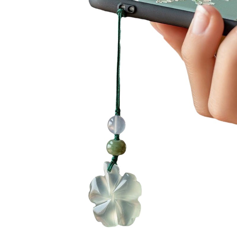 One Read Natural Imitation Jade Four-leaf Clover Car Keychain Pendant Ice Run Clear Lucky Grass Mobile Phone Chain Pendant Bag Hanging