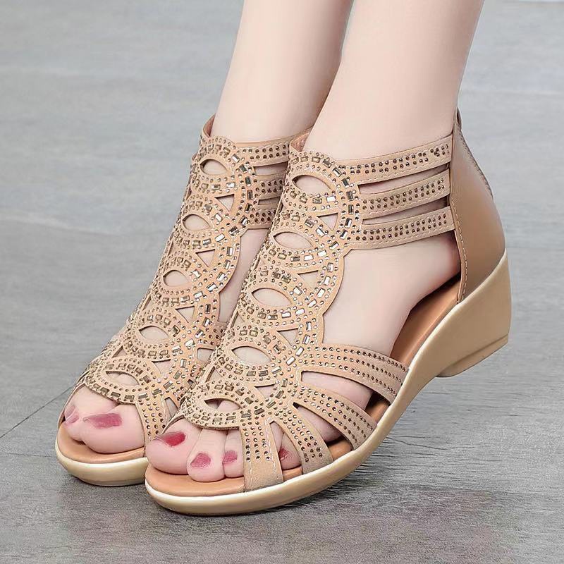 Roman Sandals Women's 2024 New Soft Soled Mom's Shoes Fashionable Outerwear Women's Sandals Wedge Women's Shoes Casual and Easiest for Match