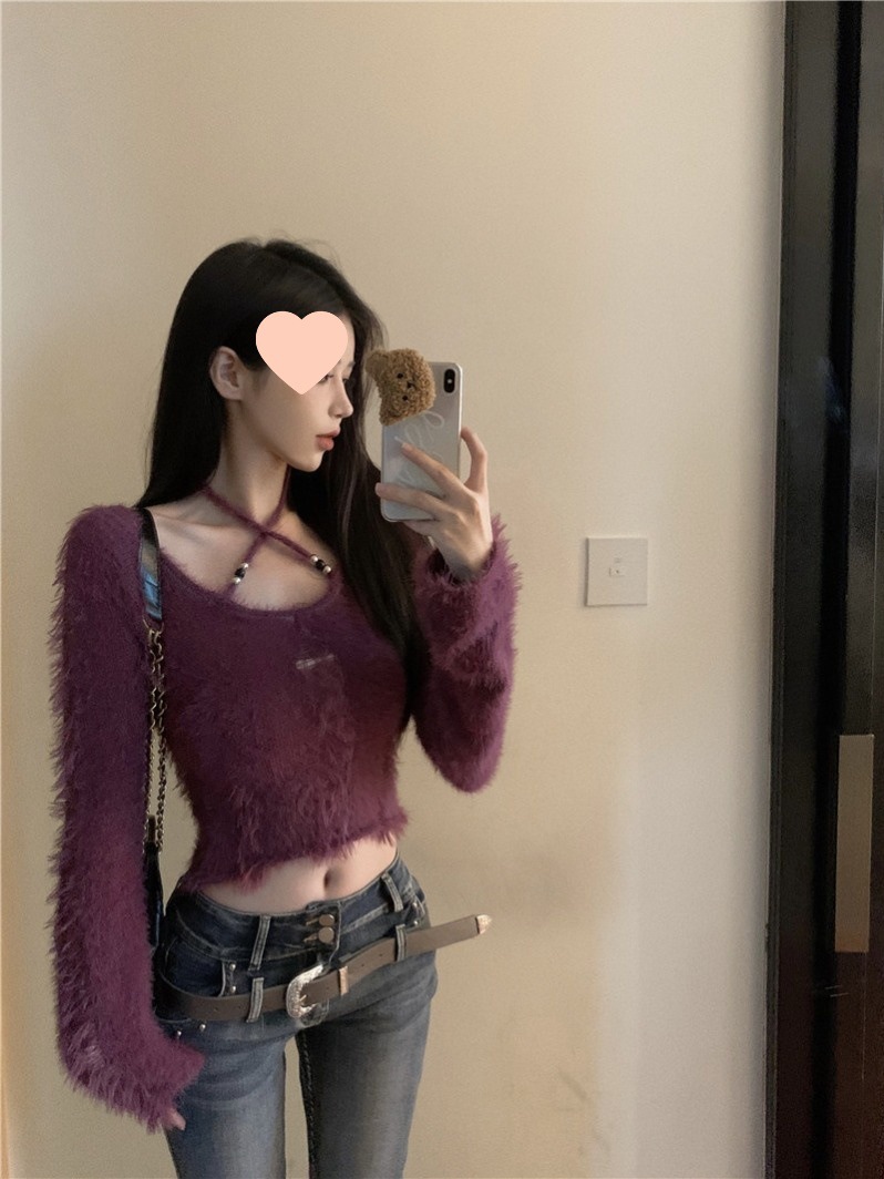 Picture of Korean Style Pure Lust Style Imitation Mink Fur One-Shoulder Halterneck High-End Slim Sexy Off-Shoulder Knitted Top