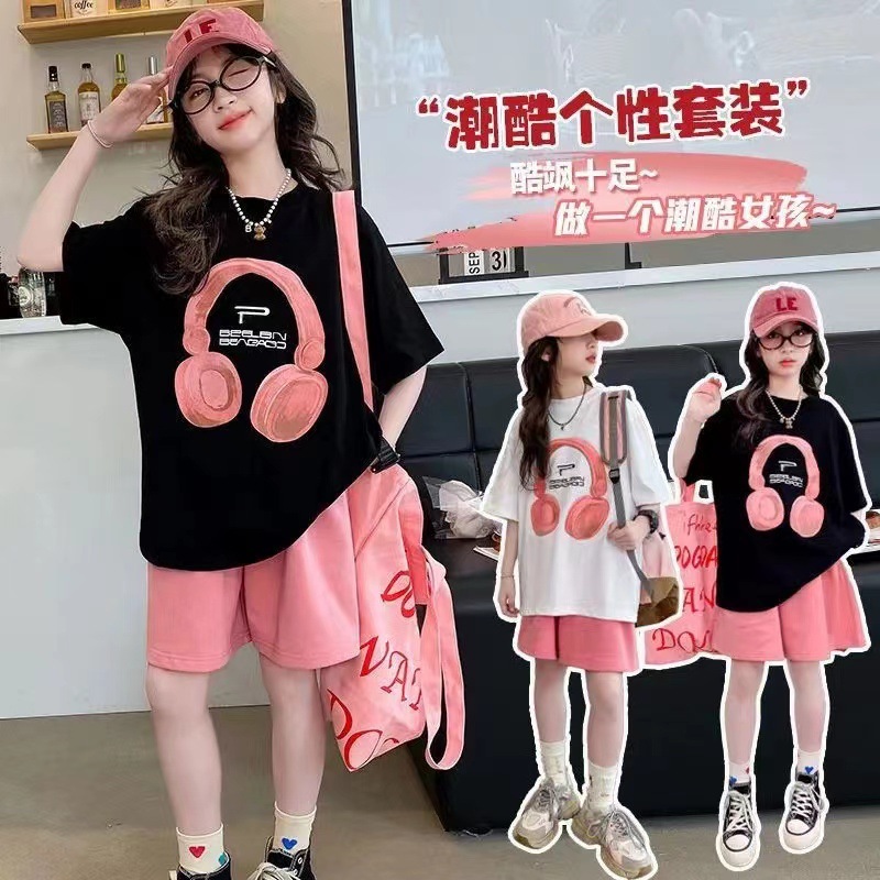 Girls' Shorts suit 2024 Summer New Children's Western Style Korean Short-sleeved T-shirt Children's Two-piece Set