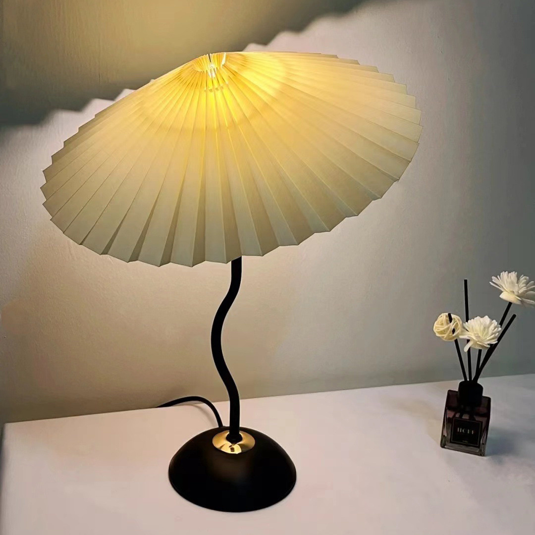 Nordic Ins Style Bedroom Bedside Nursing Night Light Girl's Decorative Eye-Protection Pleated Table Lamp Dimmable Atmosphere Light