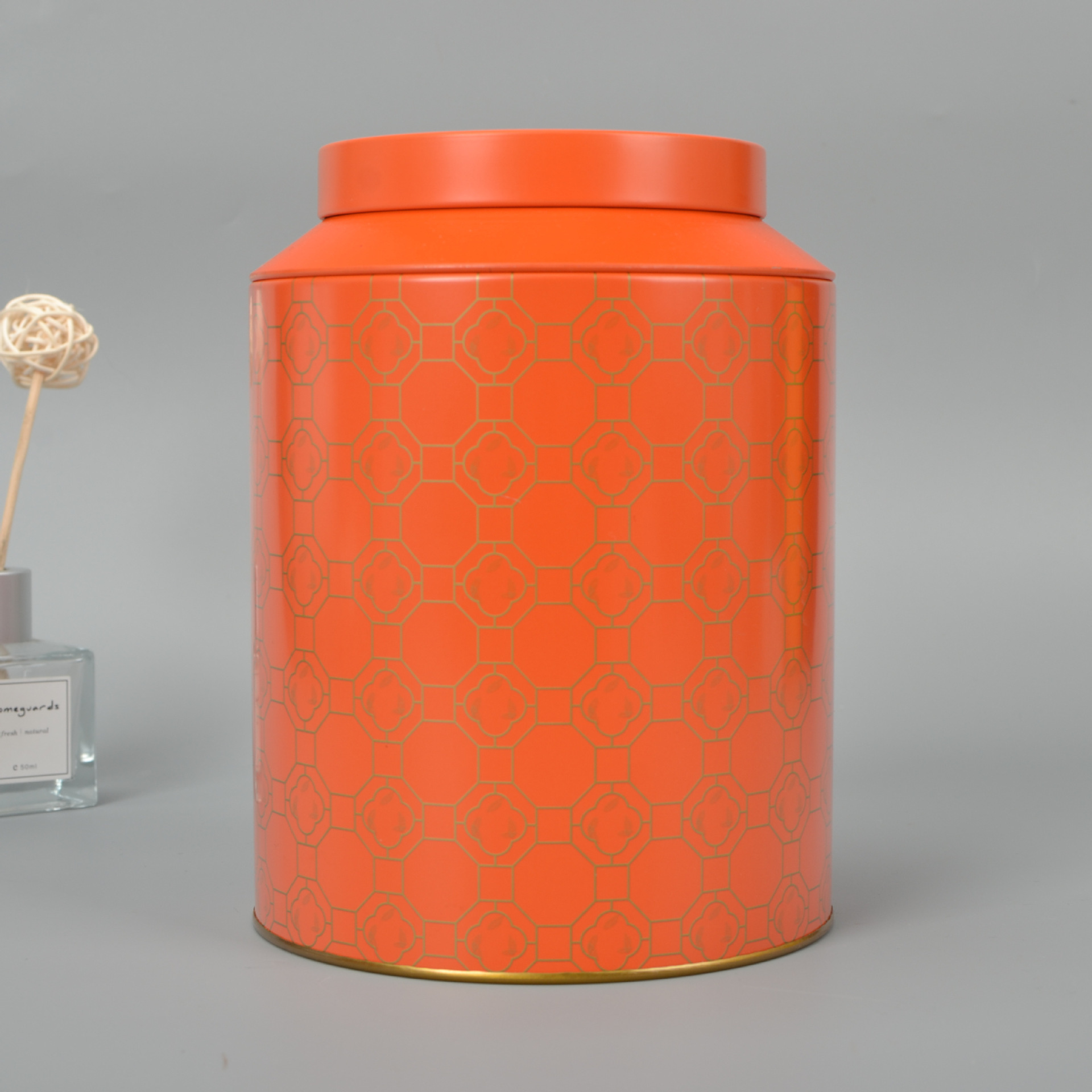 Large Tea Canister for Half a Pound of Loose Tea, Phoenix Dancong Ancient Tree Black Tea, White Tea, Dried Tangerine Peel, Universal Tinplate Empty Tea Canister