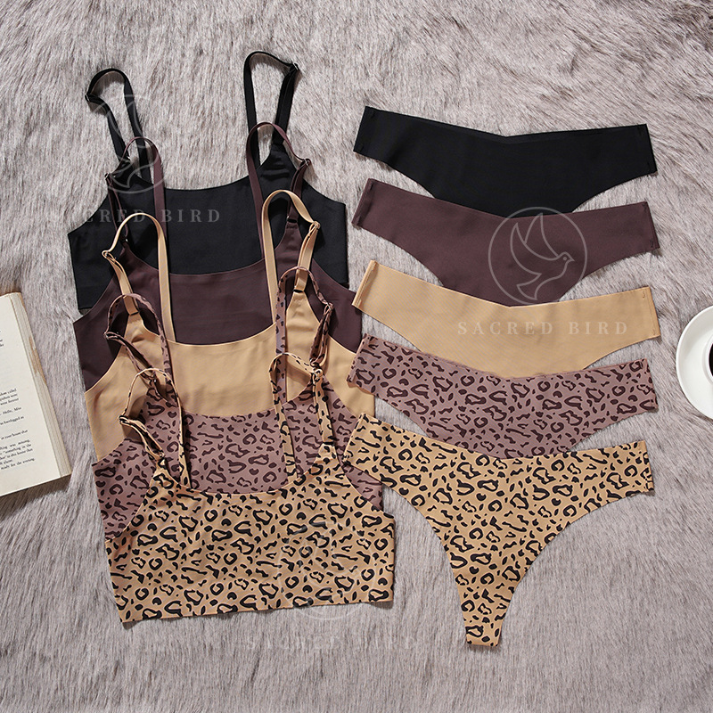 Leopard print Ice Silk seamless one-piece underwear suit sexy T-shaped underwear plus size women's wireless bra
