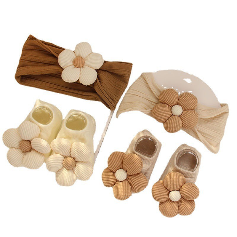Picture of Cross-border Cute Flower Newborn Baby Fetal Cap Newborn Baby Girl Socks Spring Autumn Summer Hat 0-12 Months