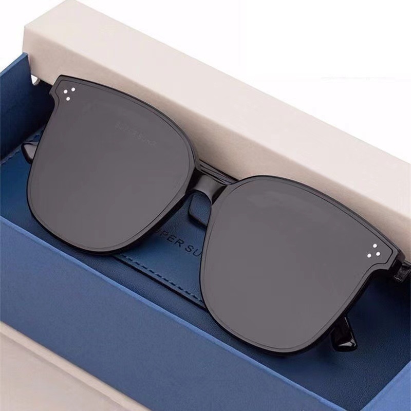 Picture of New High-End Sunglasses for Women, Street Photography, Big Face, Slimming Driving Glasses, Korean Style Trendy Men's Sunshade Glasses, Direct Supply from the Manufacturer