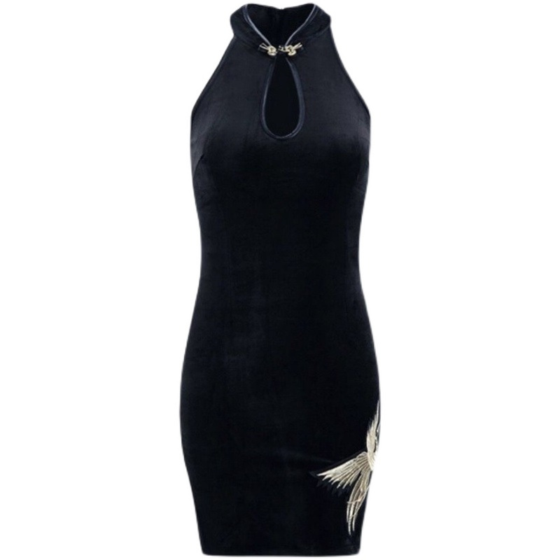 Picture of Sexy nightclub slimming bar disco improved cheongsam slim hip slit dress women's 2023 Summer new fashion