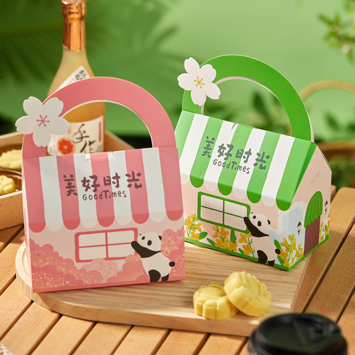 2025 New Cartoon Green Group Packaging Box Creative Baking Biscuits Pastry Artistic Candy Box Packaging Gift Box