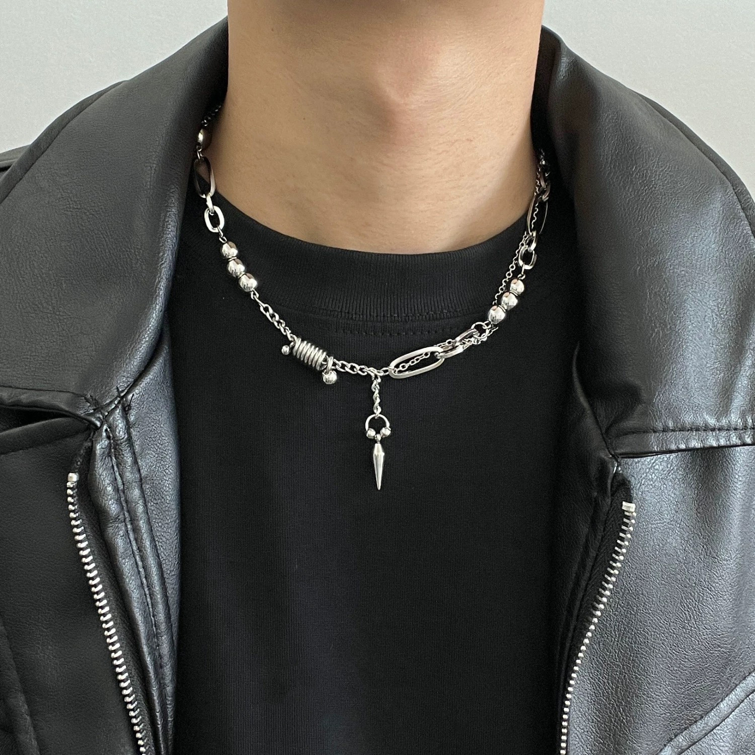 Picture of Tide Cool Titanium Steel Steel Ball Rivet Stitching Necklace Men's Niche Design Hip Hop Cold Style Clavicle Chain Woolen Chain Accessories