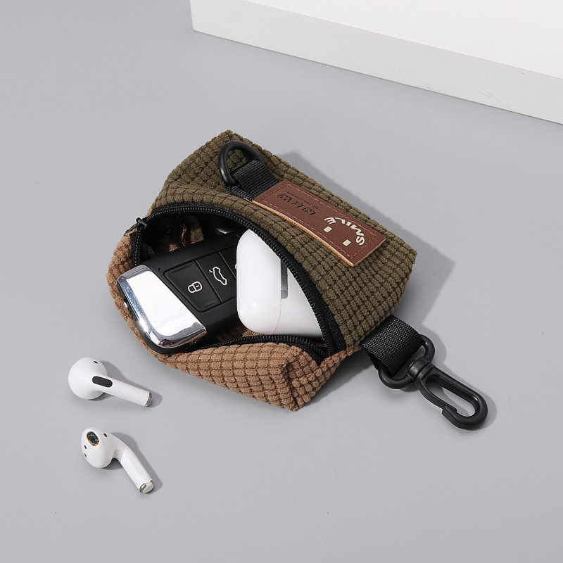 Picture of Simple New Coin Purse Key Bag Small Hanging Bag Card Bag Short Personalized Youth Multi-functional Multi-use Card Holder