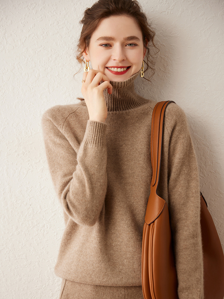 Picture of Autumn and Winter New Cashmere Turtleneck Cashmere Sweater Women's 2024 Loose Thickened Pullover Sweater Wool Knitted Base Shirt