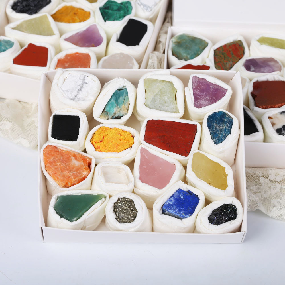 Picture of Wholesale cross-border Amazon hot crystal stone ore specimen box crystal crafts ornaments mineral specimens