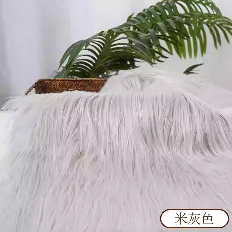 Picture of Falling Wool Plush Fabric 9cm Beast Dress Beast Hair Long Hair Roll Bundle Fried Hair Long Hair Hand-made Cotton Doll DIY