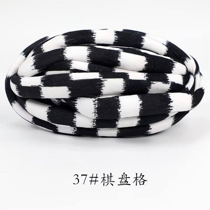 Picture of Filling heart cotton warm velvet cotton wool thick ice island wool diy hand-knitted hook blanket carpet blanket kennel cat nest cushion