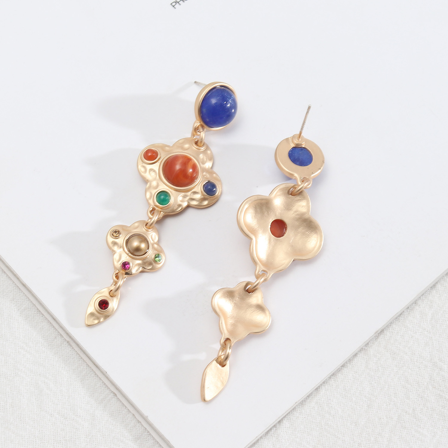 Picture of Trendy Design European and American Style Jewelry Palace Retro Style Gem Inlaid Distinctive All-match Earrings Middle Ancient Earrings for Women