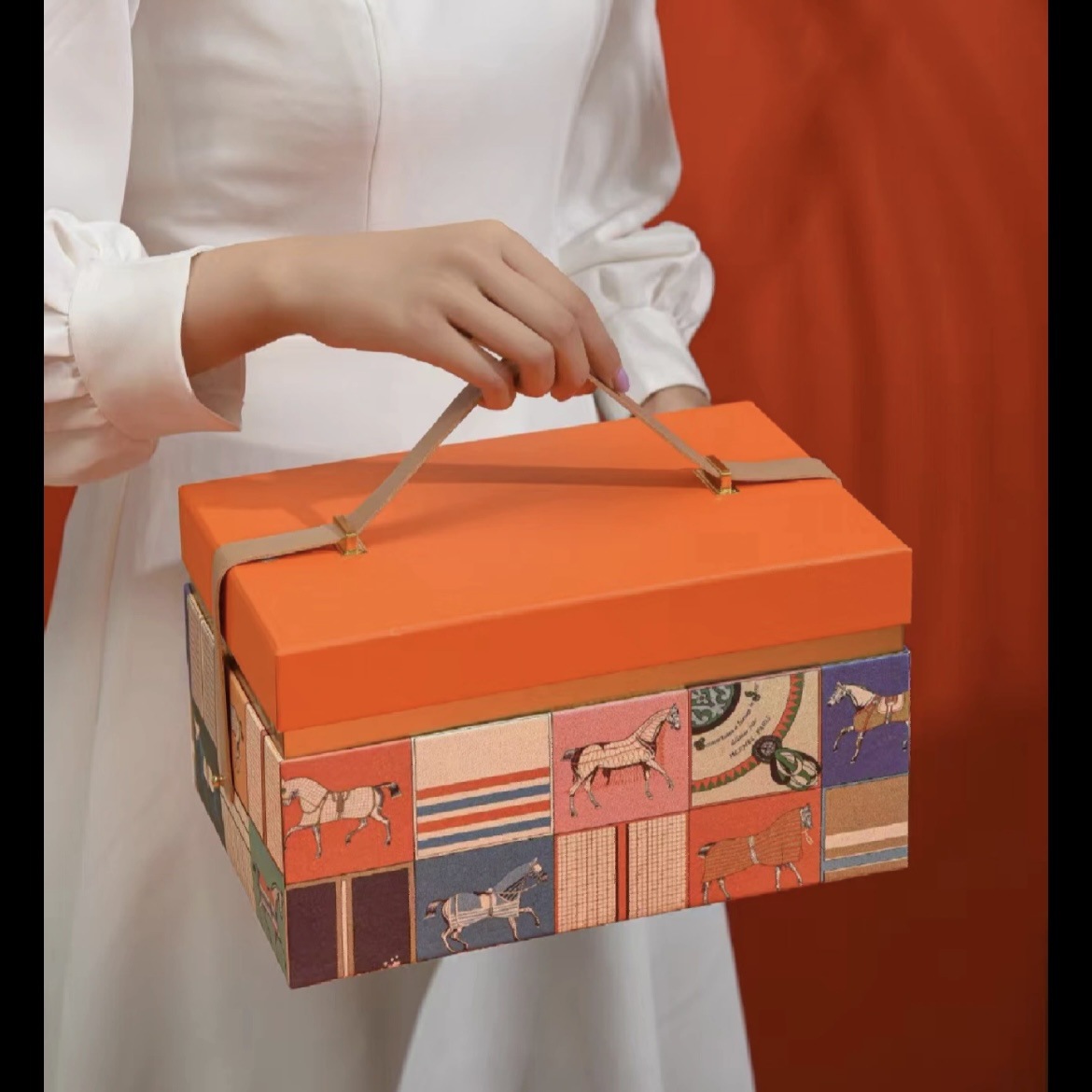2026 Instant Success Wedding Candy Box Hermès Orange Handheld Souvenir Gift Box Wholesale from Original Manufacturer
