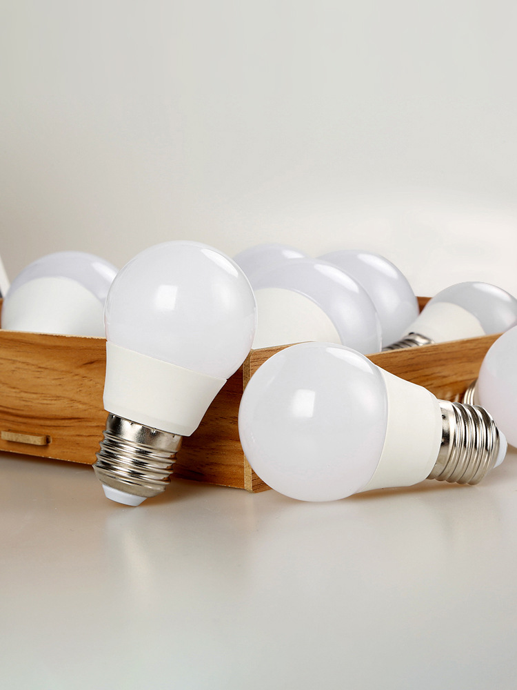 Picture of Dayuan Led Energy-Saving Light Bulb E27 Large Screw Warm White Light Three-Color Dimming Full Spectrum Eye Protection Light Bulb