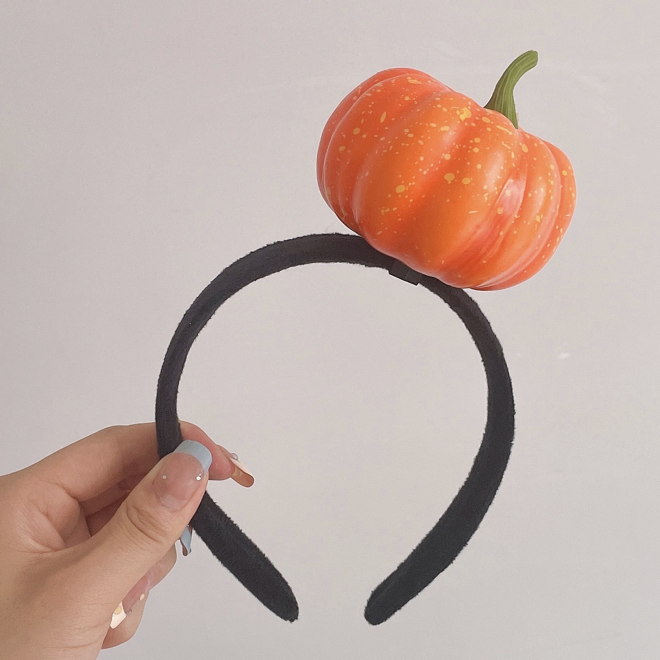 Picture of Haiyue Jewelry Three-dimensional Vegetable Hairband Creative Original Personality Funny Radish Pepper Eggplant Green Vegetable Headband Women's Hair