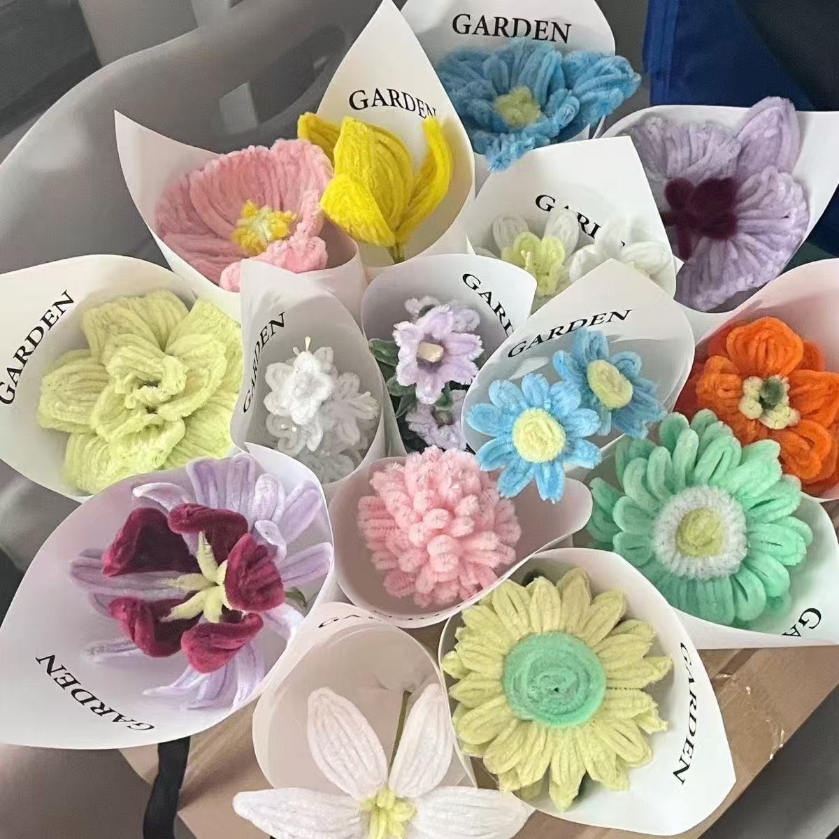 Picture of One-Year-Old Gift Twisty Stick Bouquet DIY Material Kit Handmade Gift for Girlfriend or Friend's Birthday