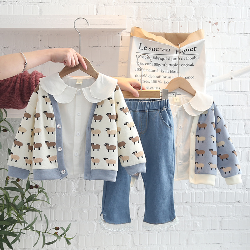 Female baby sweater cardigan three-piece set a generation of spring new little girl doll collar long sleeve autumn suit