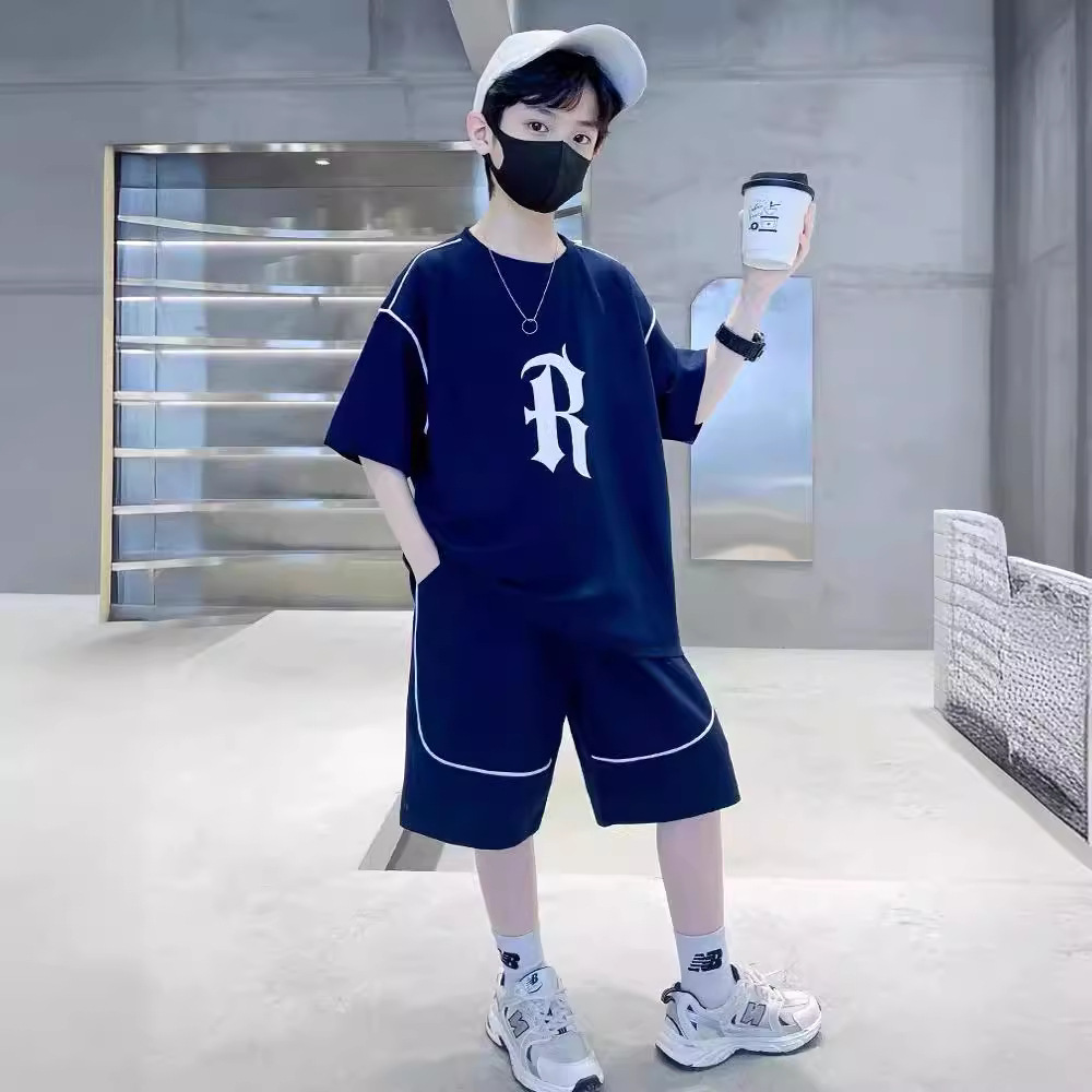 Picture of Boys Summer Suit 2024 New Medium and Large Kidsren's Street Sports Internet Celebrity Short-Sleeved Summer Style Kidsren's Handsome Summer Trend