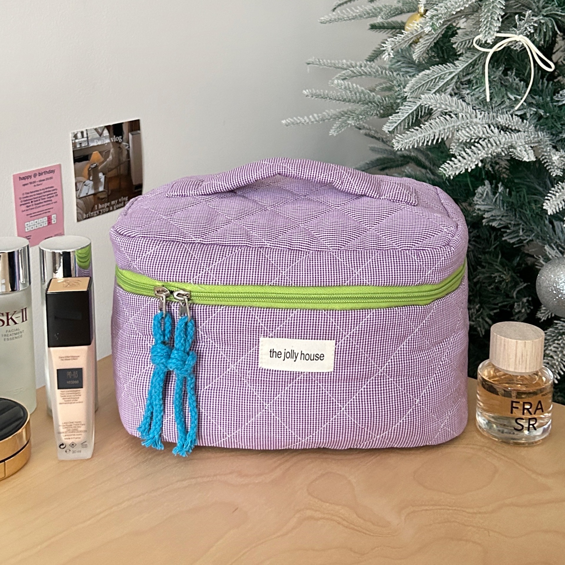 Picture of Creative Contrast Color Plaid Cosmetic Bag Women's Ins Large Capacity Cosmetic Brush Storage Bag Portable Travel Bag