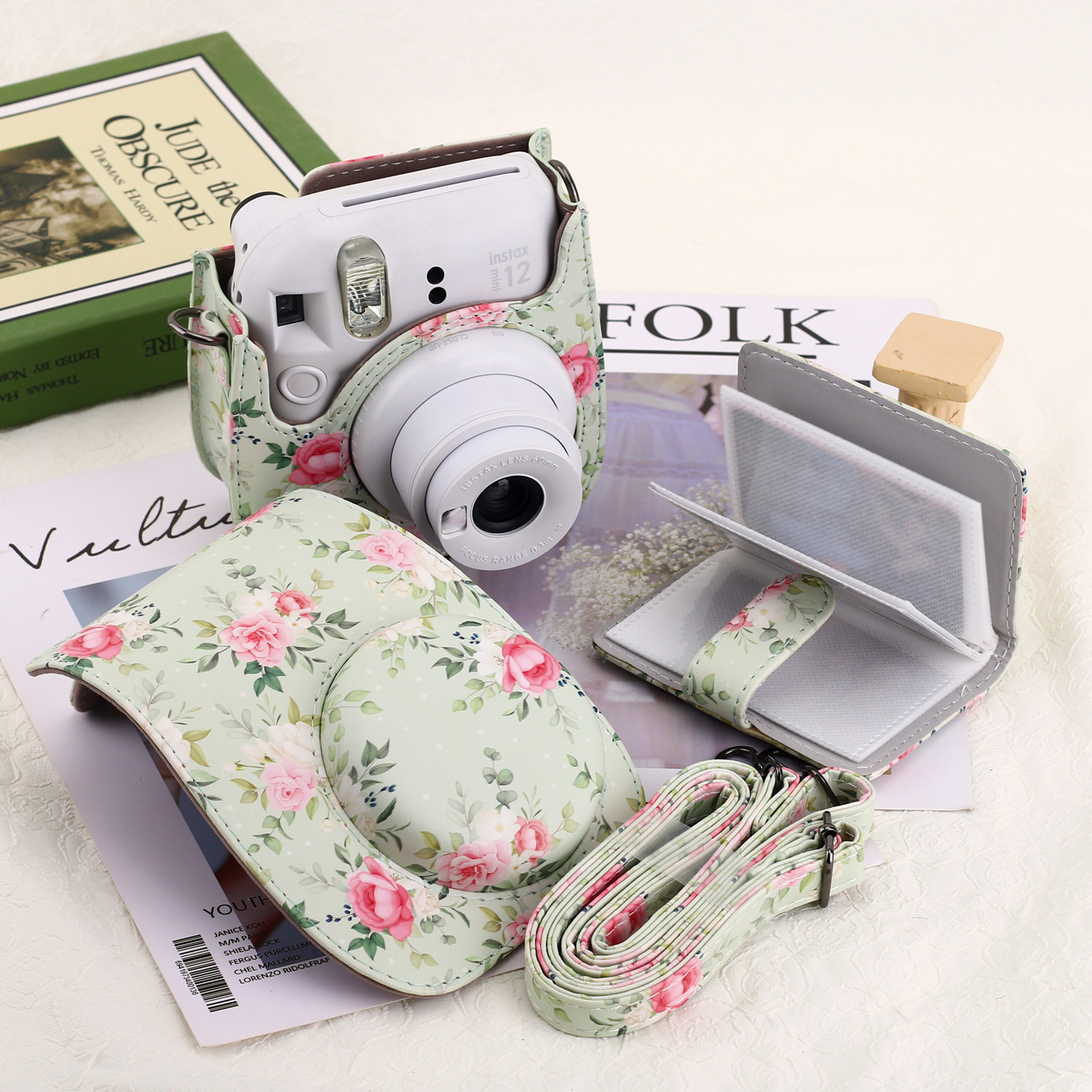 Picture of Fuji clapper mini8/9/11/12 3 inch photo album camera bag suit cartoon cute canvas messenger bag