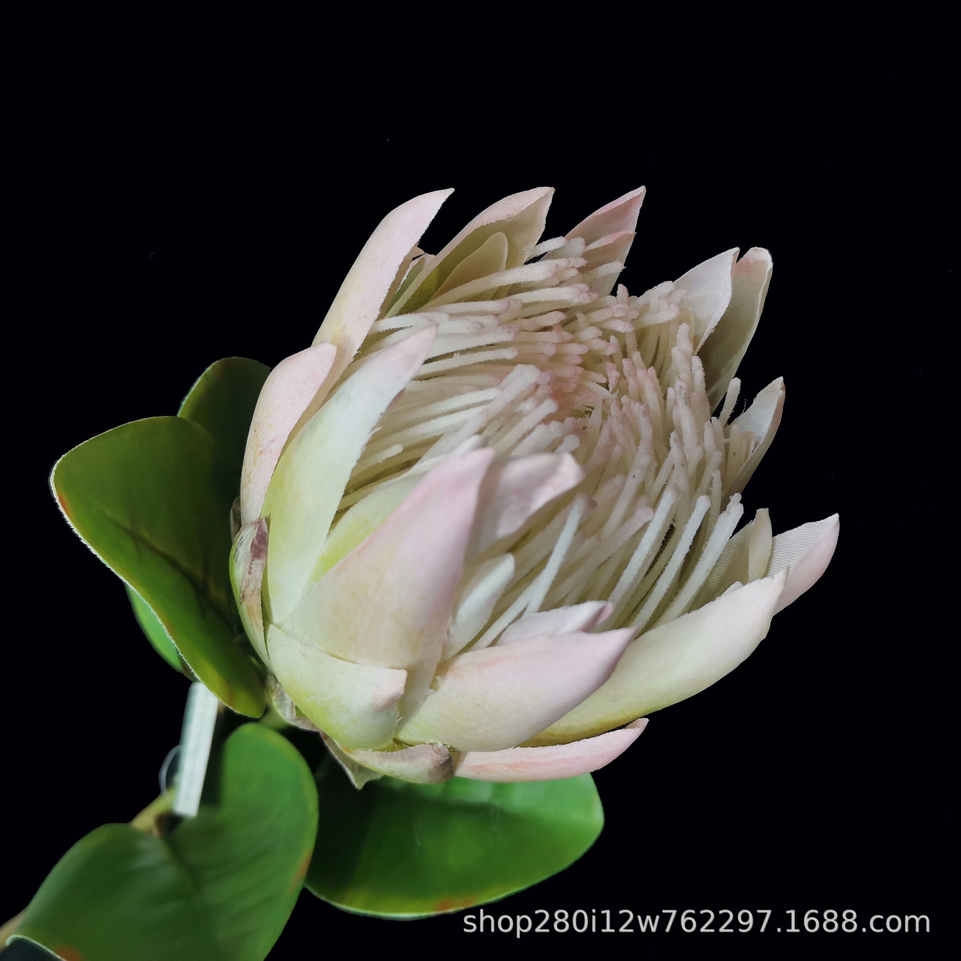 Picture of European-Style Small Spring-Colored Simulated Emperor Flower, South African Artificial Flower, Simulated Plant, High-End Imperial Flower