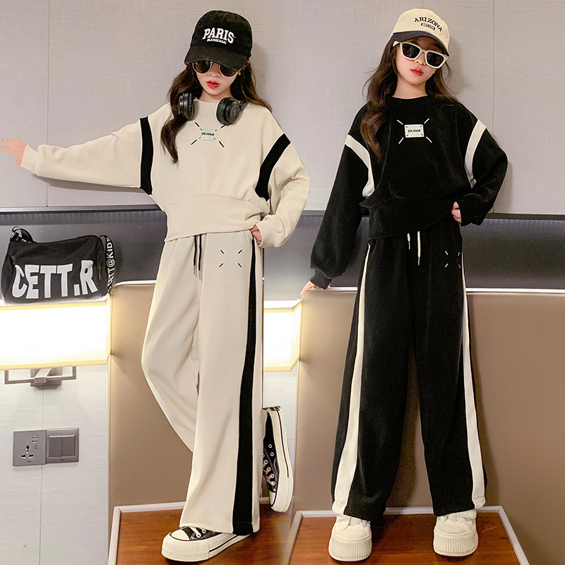 Picture of Girls' suit spring and autumn fashionable western style popular street online casual waist-tight short children's sweater wide-leg pants two-piece suit