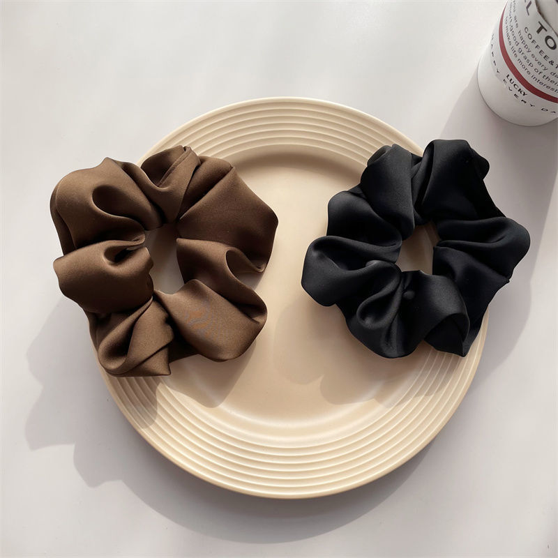 Picture of South Korea high-end feeling retro large intestine hair ring female temperament ball head rubber band hair rope elegant ponytail head rope